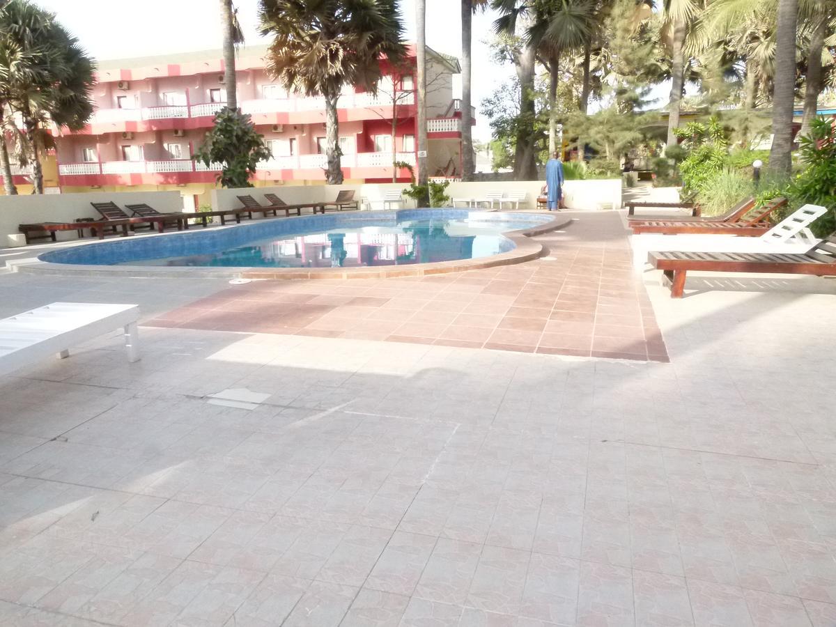 Golden Beach Hotel Serrekunda Pokój zdjęcie